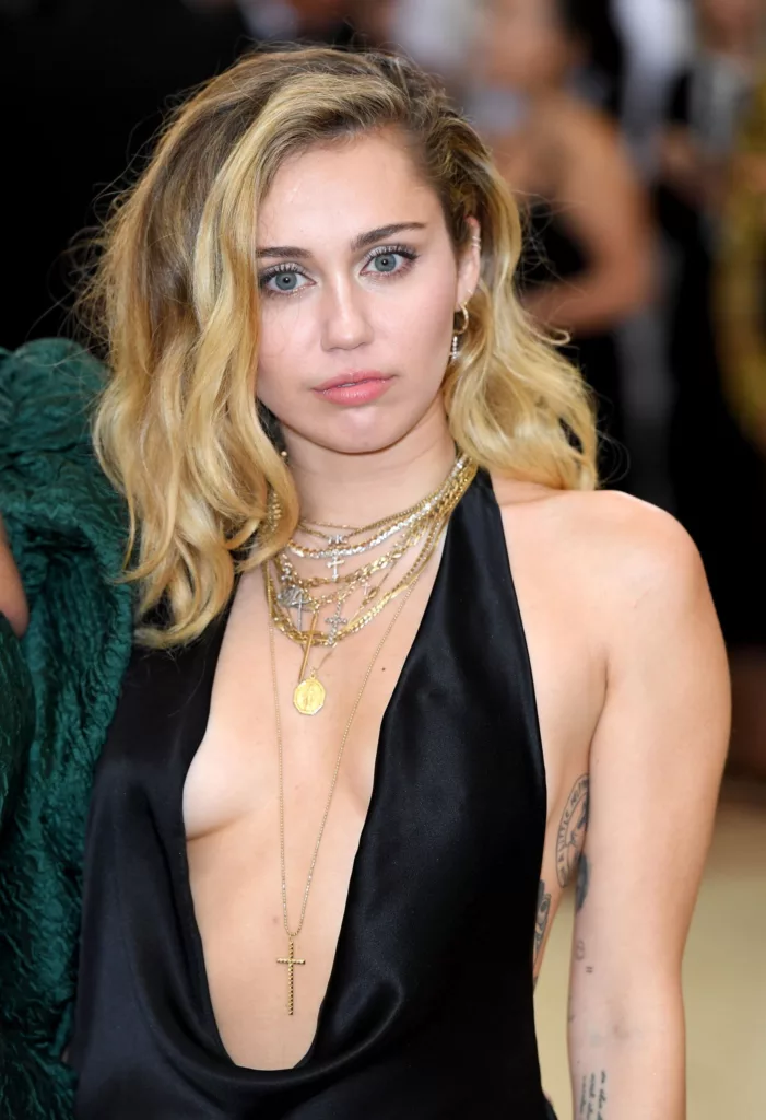 Miley Cyrus Biography